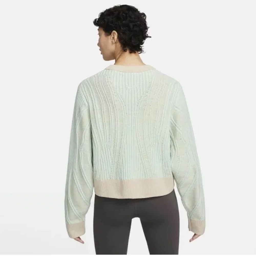 Nike Yoga Luxe Wool blend cover up knit crew neck sweater sz L